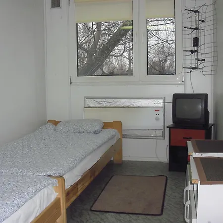 Hostel Metro *