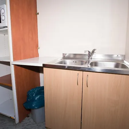 Auberge de jeunesse Metro *